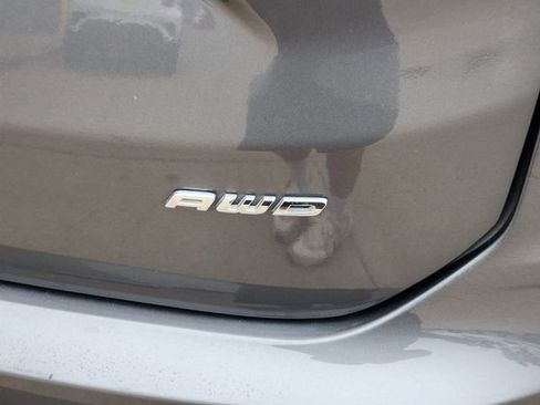 Used 2023 Ford Edge SEL AWD/4WD image 10