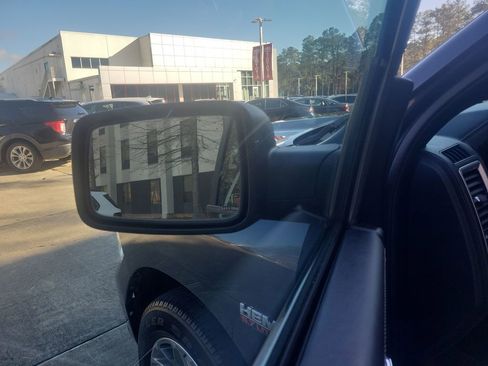 Used 2017 RAM 1500 Limited image 22