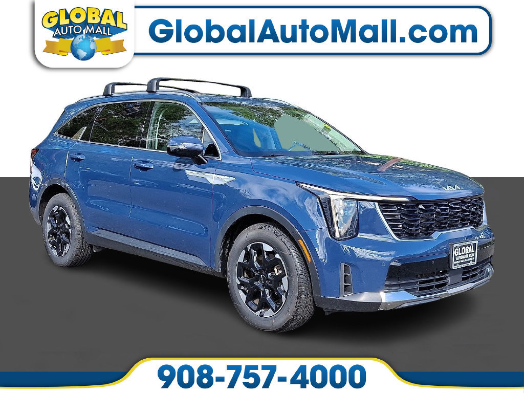 Used 2024 Kia Sorento S FWD image 1