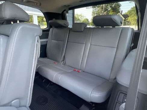 Used 2018 Toyota Sequoia SR5 w/ Premium Package AWD/4WD image 12