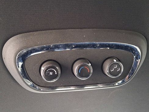 Used 2018 Dodge Durango GT w/ Premium Group image 13