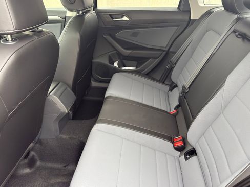 New 2026 Volkswagen Jetta SE FWD image 25