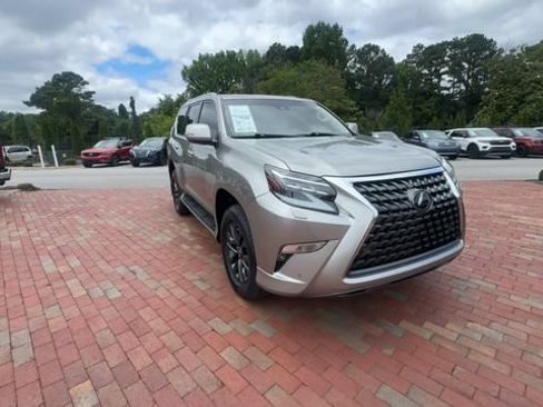 Used 2021 Lexus GX 460 Premium w/ Premium Package AWD/4WD image 5