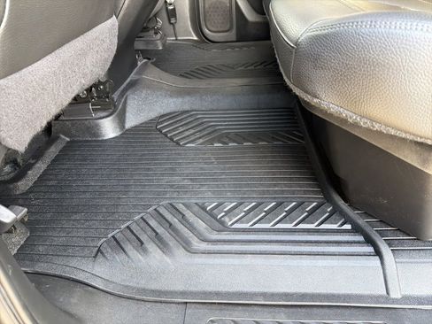 Used 2020 GMC Sierra 2500 Denali w/ Denali Ultimate Package image 36