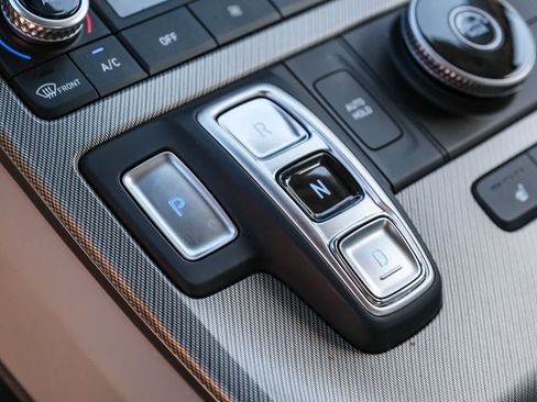Used 2024 Hyundai Palisade SEL FWD image 18