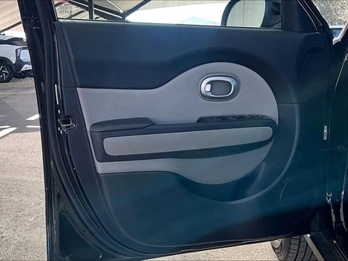 Used 2015 Kia Soul image 20