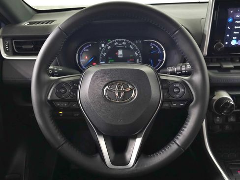 Used 2023 Toyota RAV4 SE w/ Convenience Package AWD/4WD image 22