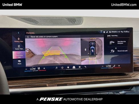 New 2026 BMW X5 xDrive50e w/ Climate Comfort Package AWD/4WD image 9