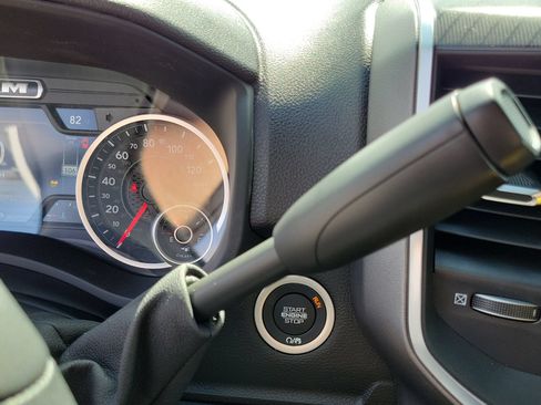 New 2026 RAM 2500 Big Horn AWD/4WD image 9