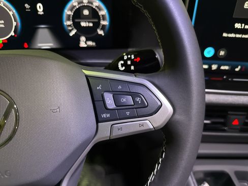 New 2025 Volkswagen Tiguan S FWD image 14
