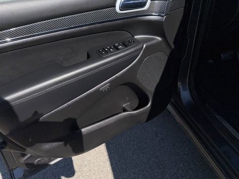 Used 2021 Jeep Grand Cherokee SRT AWD/4WD image 20