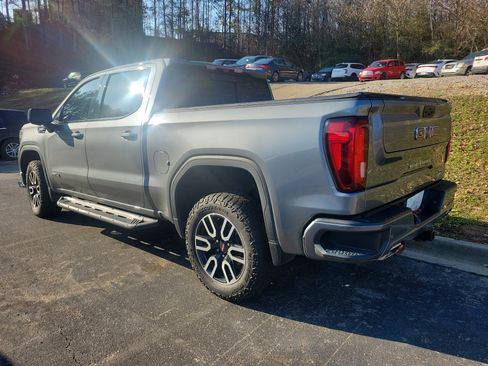 Used 2021 GMC Sierra 1500 AT4 w/ AT4 Premium Package image 4