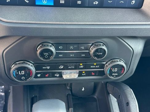 New 2026 Ford Bronco Raptor AWD/4WD image 32