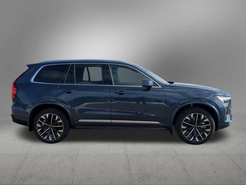 New 2026 Volvo XC90 B5 Plus w/ Protection Package Premier image 7