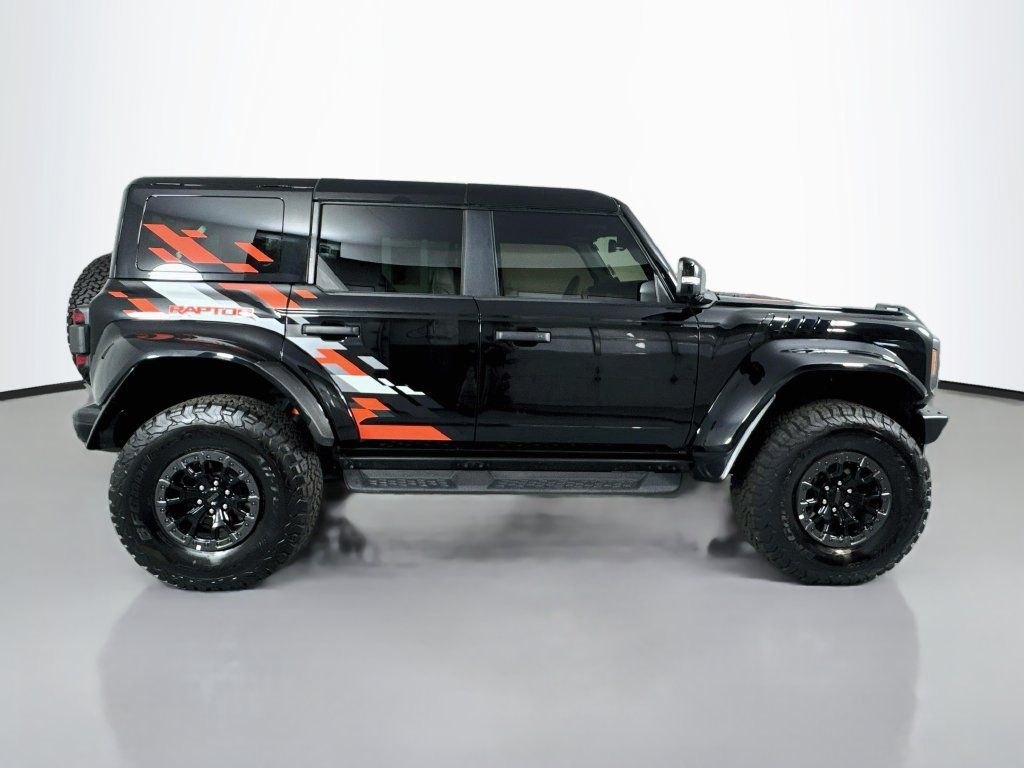 Used 2025 Ford Bronco Raptor AWD/4WD image 6