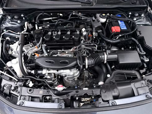 Used 2024 Honda Civic EX-L image 10