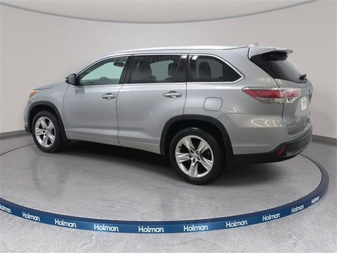 Used 2015 Toyota Highlander Limited image 8