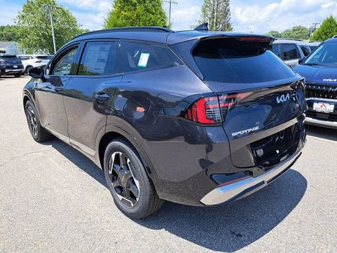 New 2026 Kia Sportage SX FWD image 6