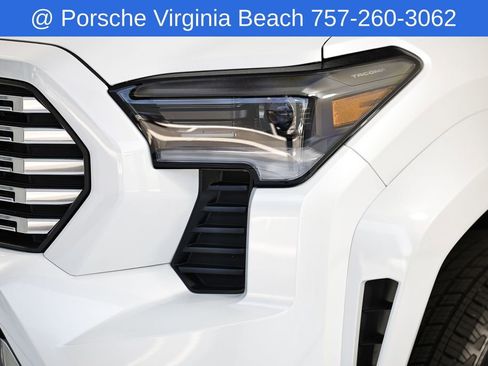 Used 2025 Toyota Tacoma Limited AWD/4WD image 9