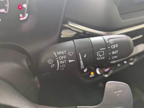Certified 2025 Acura ADX FWD image 36