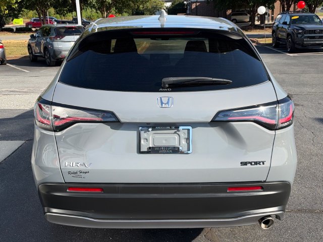 Used 2025 Honda HR-V Sport image 4
