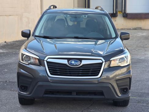 Used 2019 Subaru Forester Premium AWD/4WD image 2