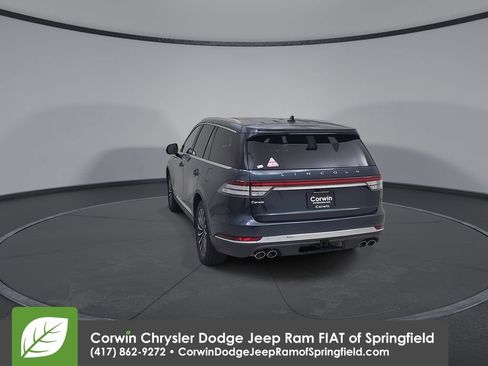 Used 2023 Lincoln Aviator Reserve w/ Elements Package Plus AWD/4WD image 12