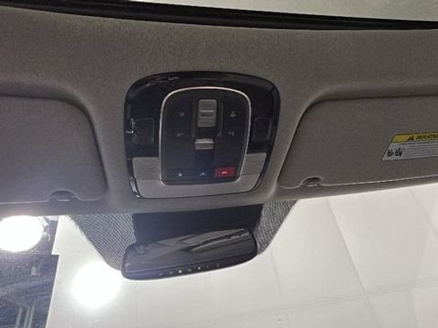 Used 2022 Hyundai Palisade Limited AWD/4WD image 25