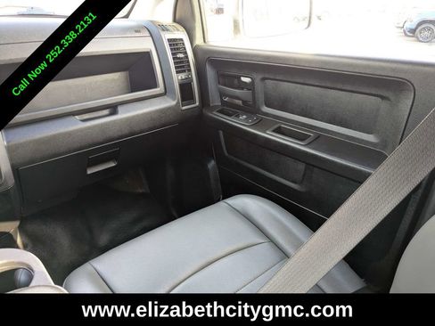 Used 2022 RAM 1500 Tradesman w/ Chrome Appearance Group image 18