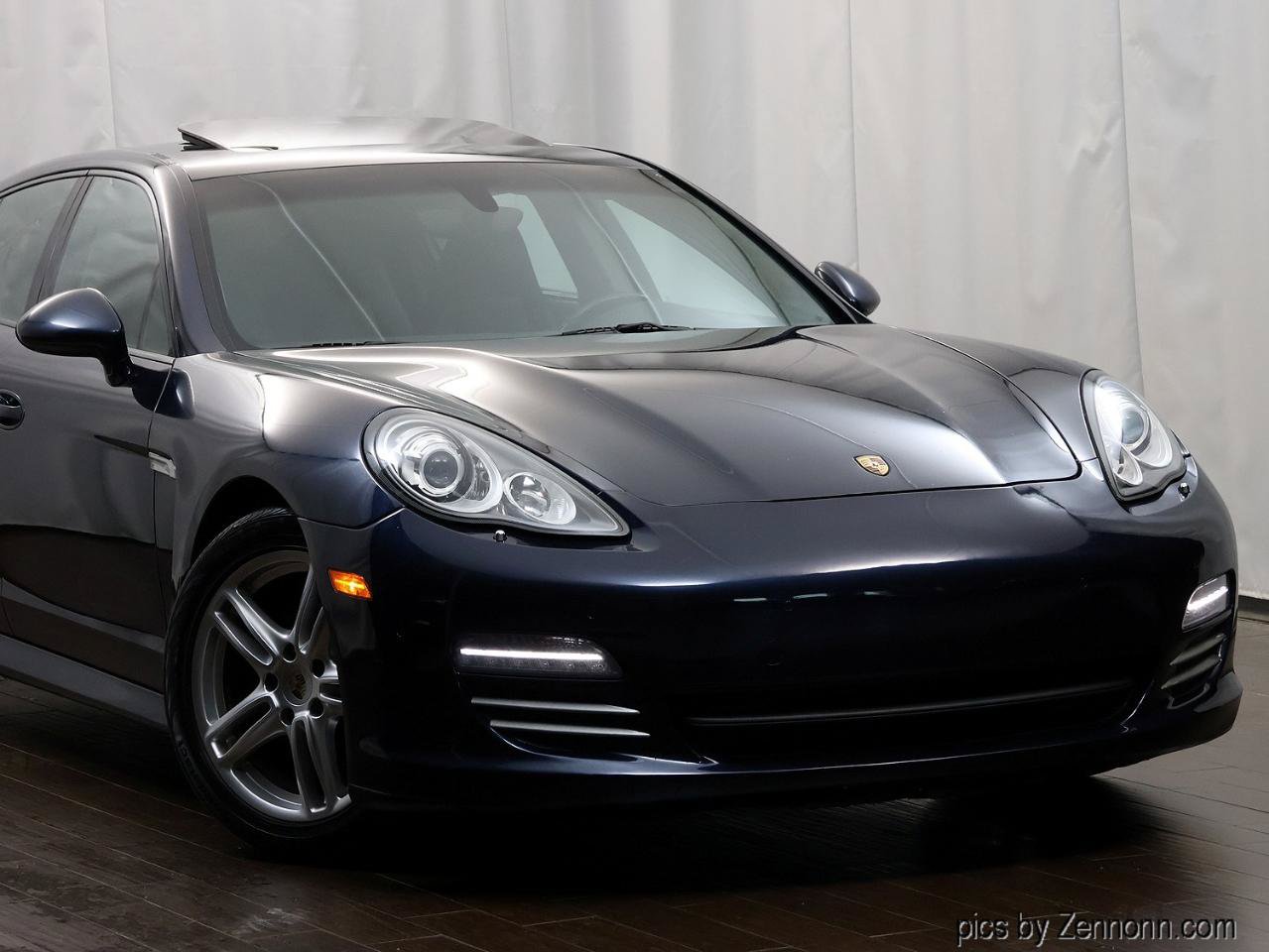 Used 2012 Porsche Panamera 4 image 2