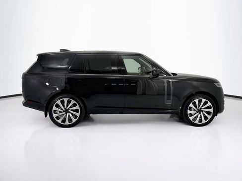 New 2026 Land Rover Range Rover Long Wheelbase SE AWD/4WD image 4
