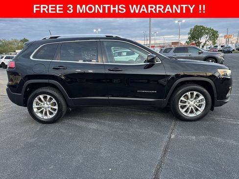 Used 2019 Jeep Cherokee Latitude w/ Popular Appearance Group AWD/4WD image 29