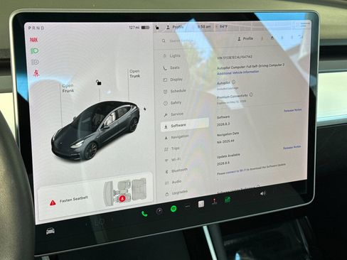 Used 2020 Tesla Model 3 Performance image 35