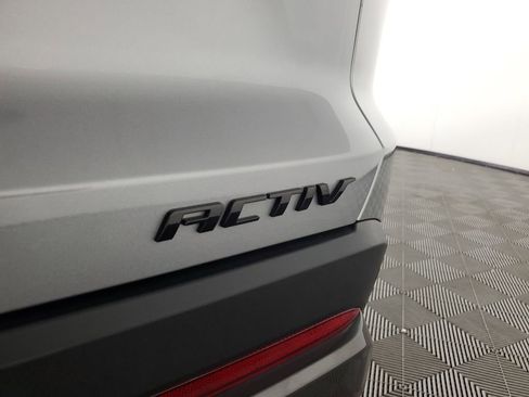 Used 2025 Chevrolet Equinox ACTIV image 33