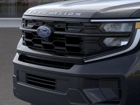 New 2026 Ford Expedition Max Active image 17