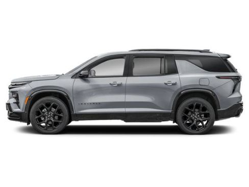 Used 2025 Chevrolet Traverse RS FWD image 3
