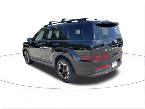 Certified 2025 Hyundai Santa Fe SEL FWD image 5
