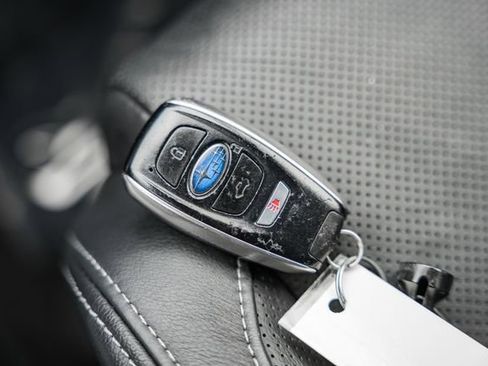 Used 2022 Subaru Ascent Limited image 45