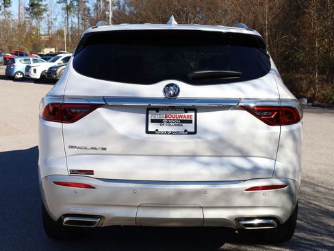 Used 2023 Buick Enclave Essence w/ Experience Buick Package image 7