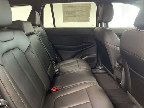 New 2026 Jeep Cherokee Limited image 31