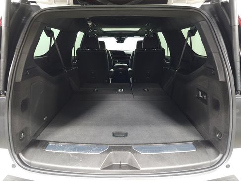 Used 2022 Cadillac Escalade ESV Sport AWD/4WD image 4