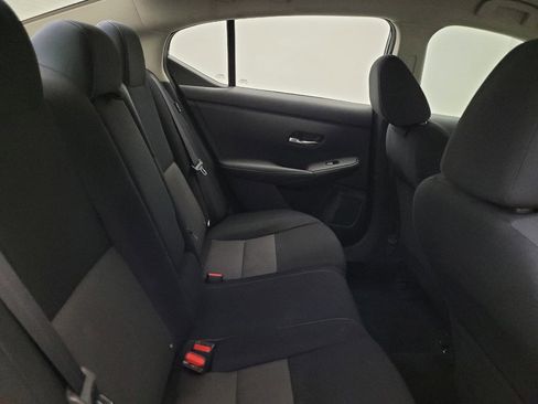 Used 2021 Nissan Sentra SV FWD image 19
