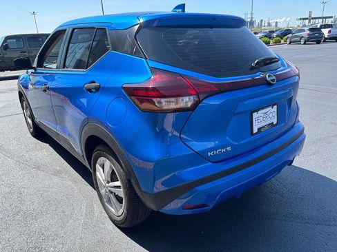 Used 2023 Nissan Kicks S FWD image 7
