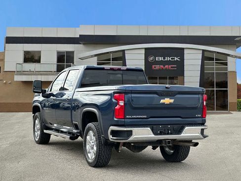 Used 2022 Chevrolet Silverado 2500 LTZ w/ LTZ Premium Package image 4