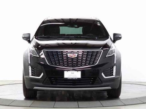 Certified 2025 Cadillac XT5 Premium Luxury w/ LPO, Floor Liner Package image 14