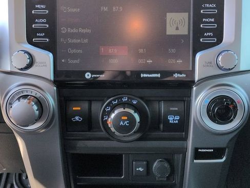 Used 2020 Toyota 4Runner SR5 image 9