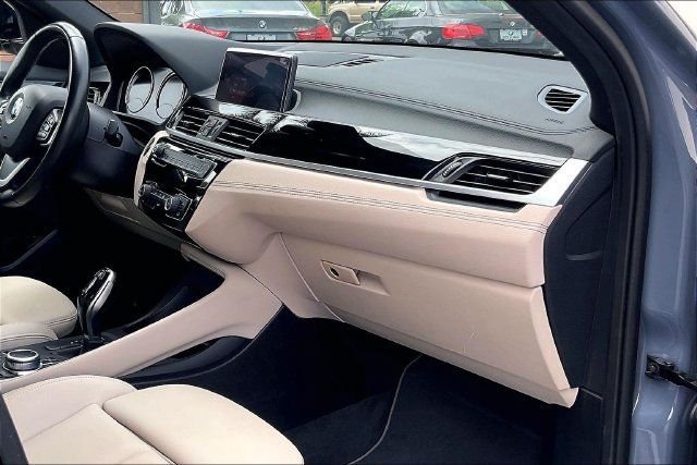 Used 2022 BMW X2 sDrive28i w/ Convenience Package FWD image 16