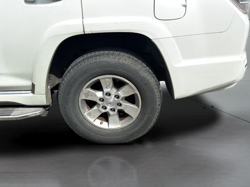 Used 2011 Toyota 4Runner SR5 RWD image 17