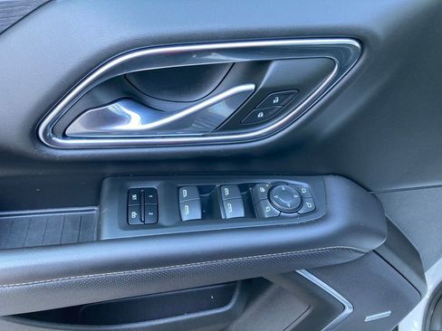 Certified 2022 GMC Yukon XL SLT w/ SLT Luxury Package image 22