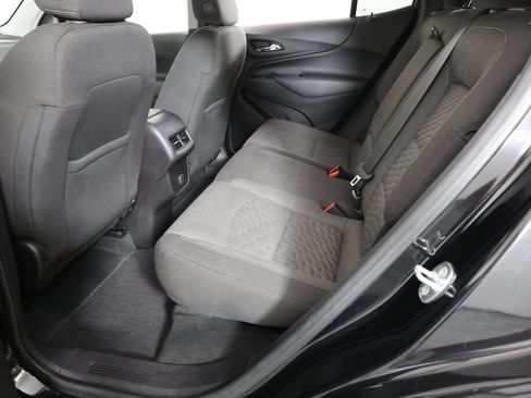 Used 2018 Chevrolet Equinox LT FWD image 18